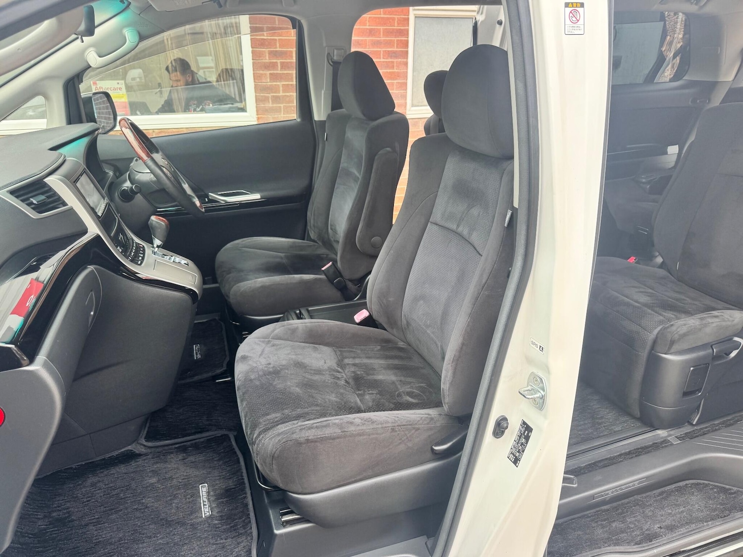 Used Toyota Vellfire 2022 for sale - 76457229: Photo 29