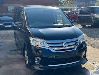 Used Nissan Serena 2013 for sale - 79515431: Photo