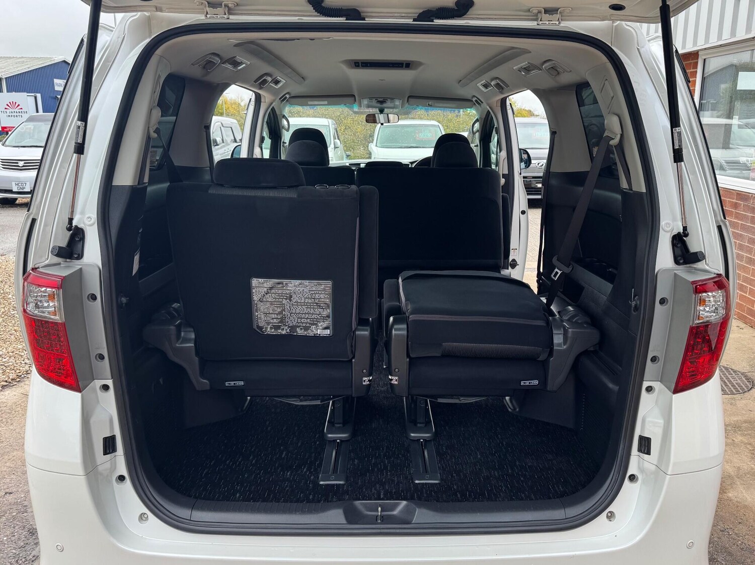 Used Toyota Alphard 2025 for sale - 77934127: Photo 32