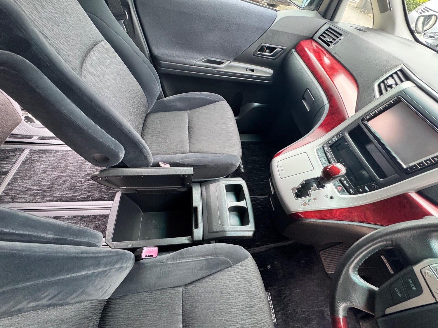 Used Toyota Alphard 2025 for sale - 77934127: Photo 37