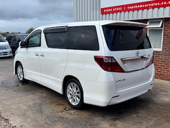 Used Toyota Alphard 2010 for sale - 77934127: Photo
