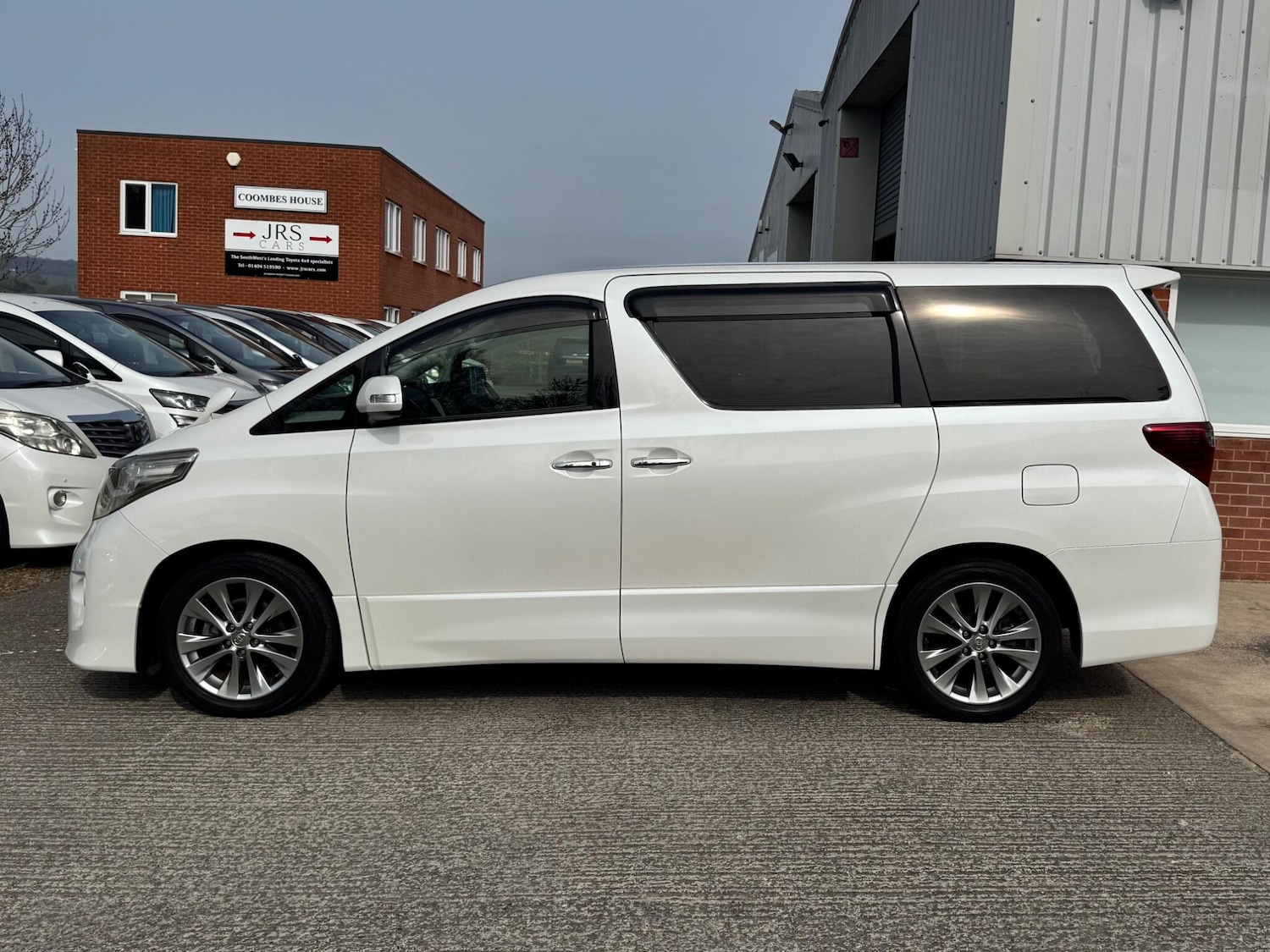 Used Toyota Alphard for sale - 78128206: Photo 12