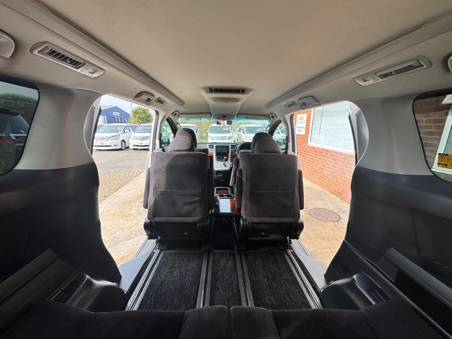 Used Toyota Alphard for sale - 78128206: Photo 21