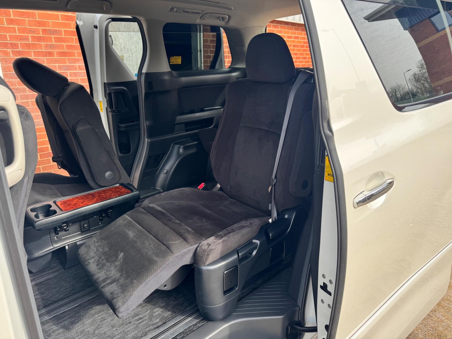 Used Toyota Alphard for sale - 78128206: Photo 25