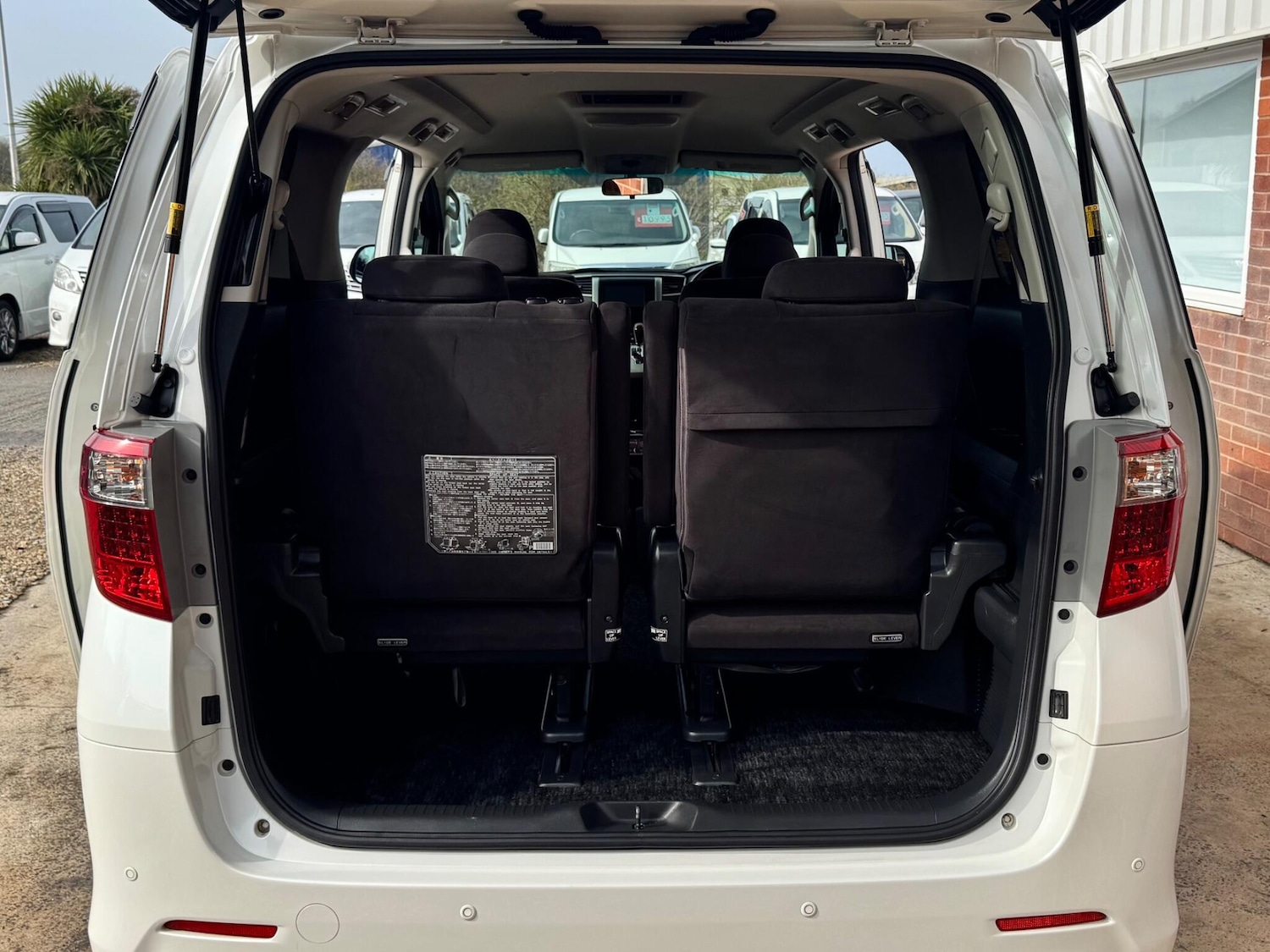 Used Toyota Alphard for sale - 78128206: Photo 35