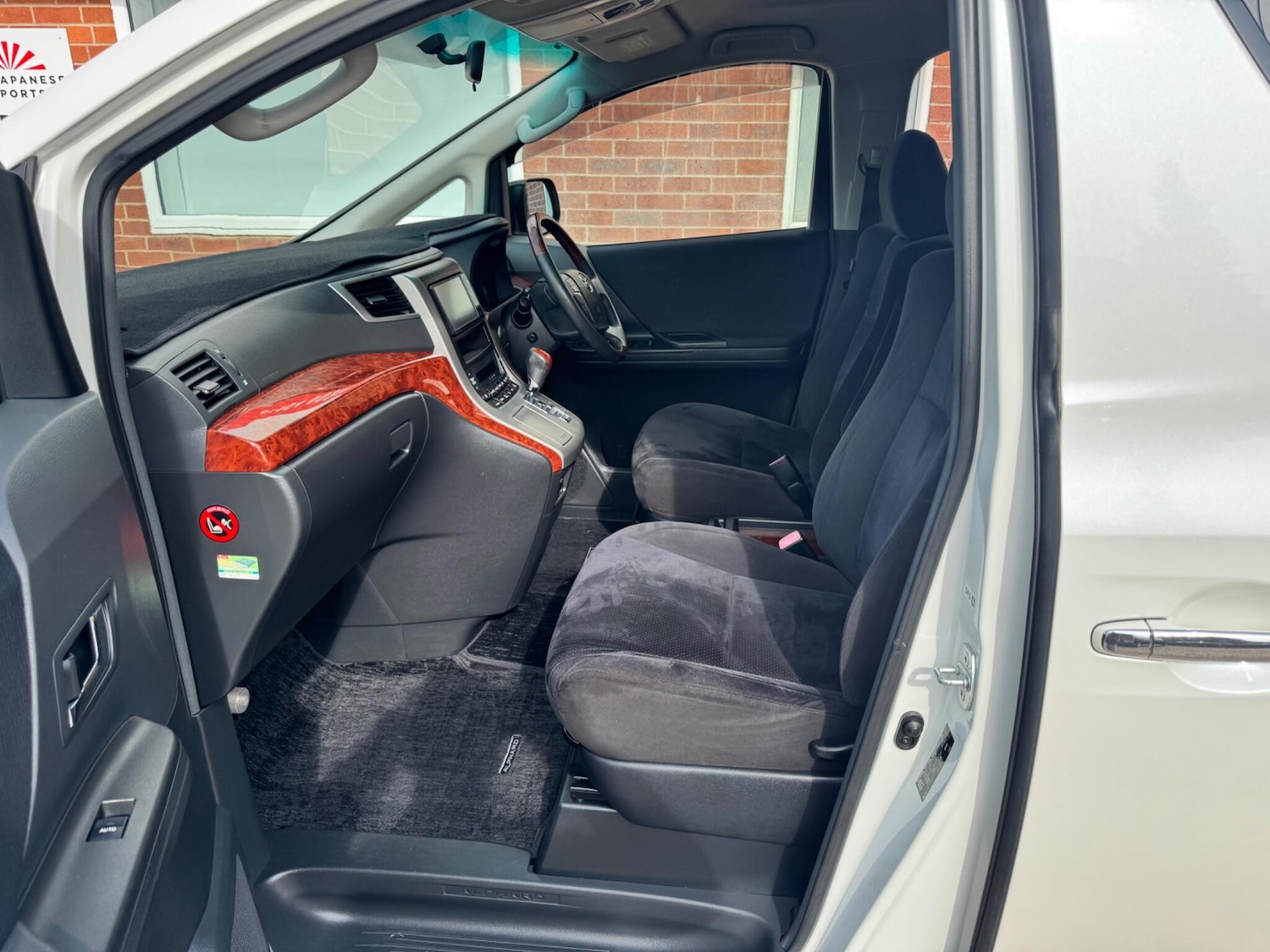 Used Toyota Alphard for sale - 78128206: Photo 37