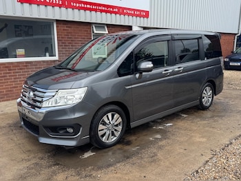 Used Honda Stepwagon 2012 for sale - 75431505: Photo