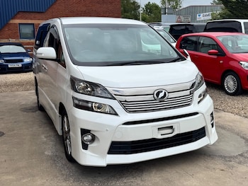 Used Toyota Vellfire 2013 for sale - 78816030: Photo