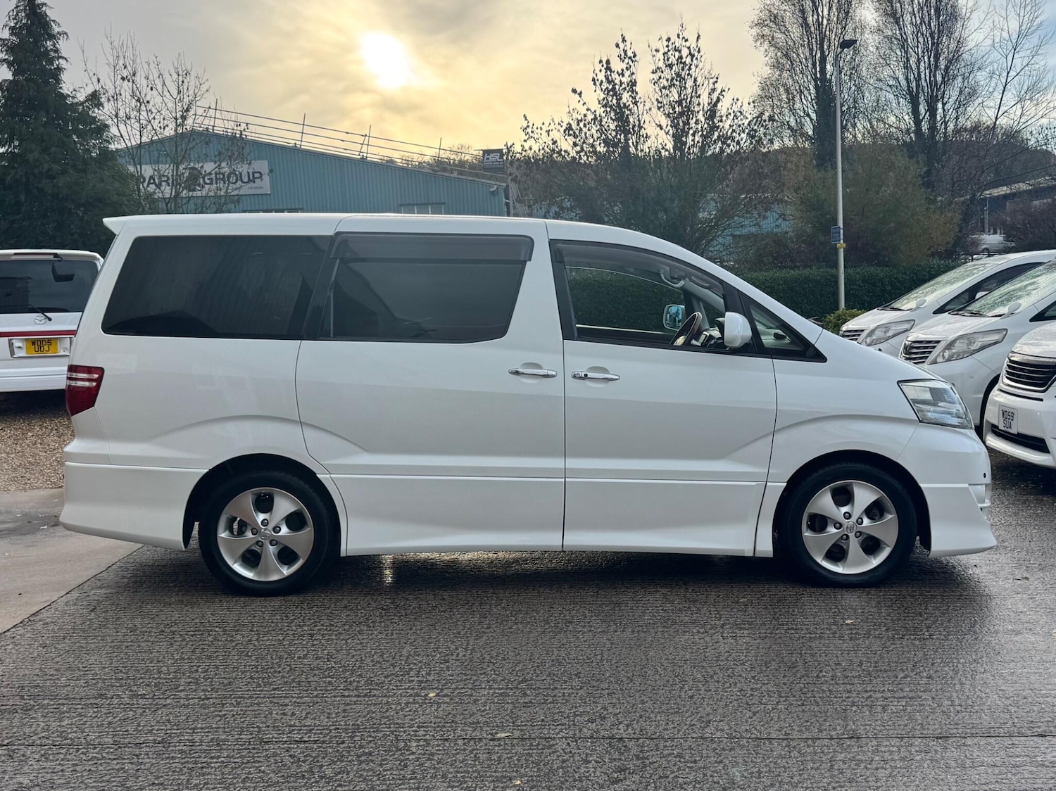 Used Toyota Alphard for sale - 77934131: Photo 11