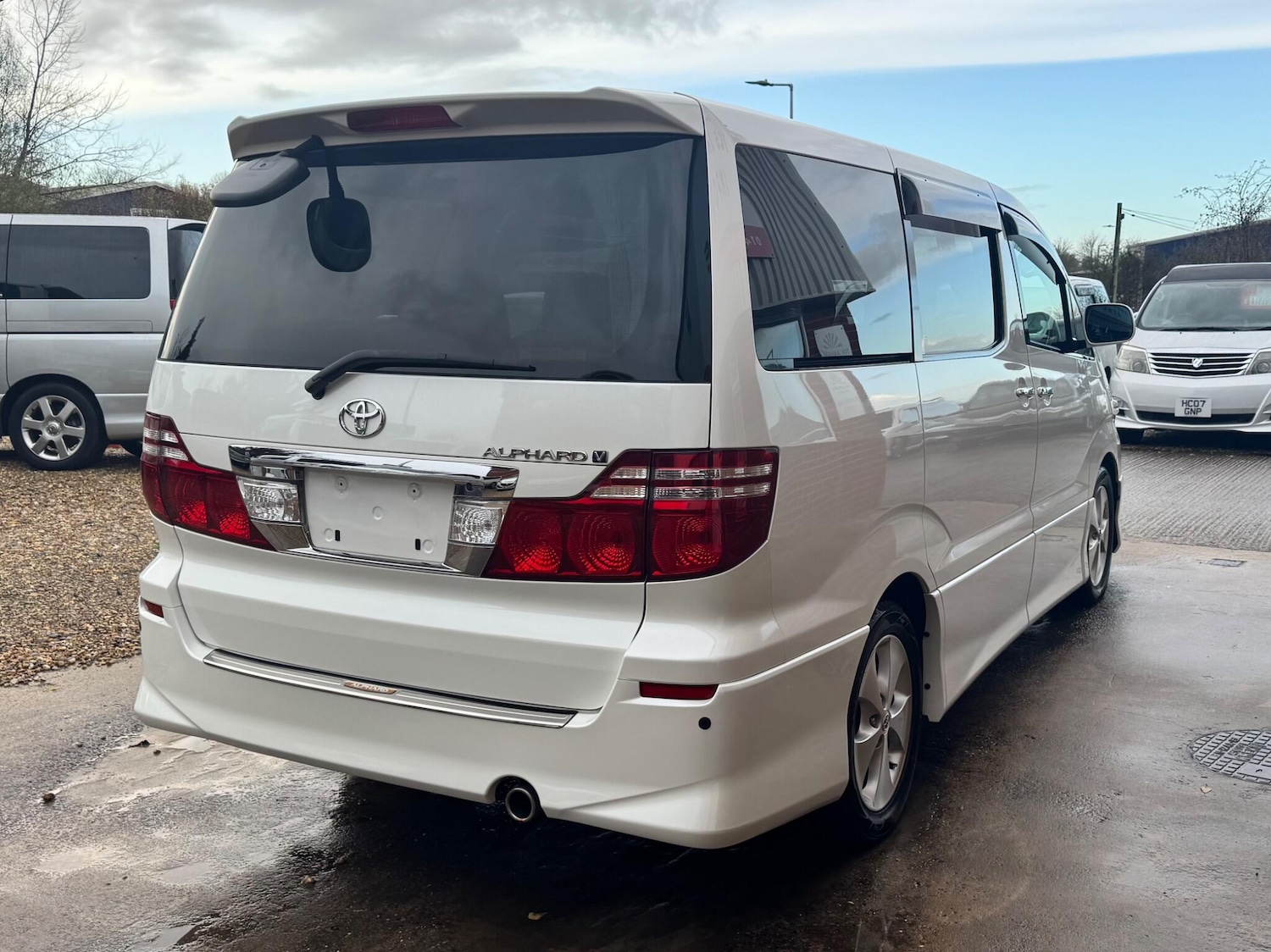 Used Toyota Alphard for sale - 77934131: Photo 12