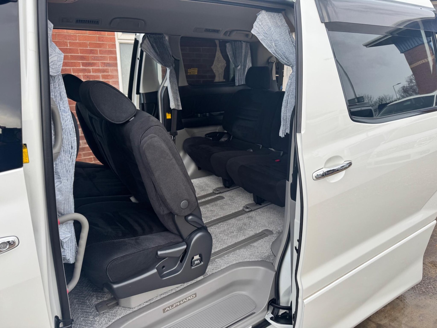 Used Toyota Alphard for sale - 77934131: Photo 19