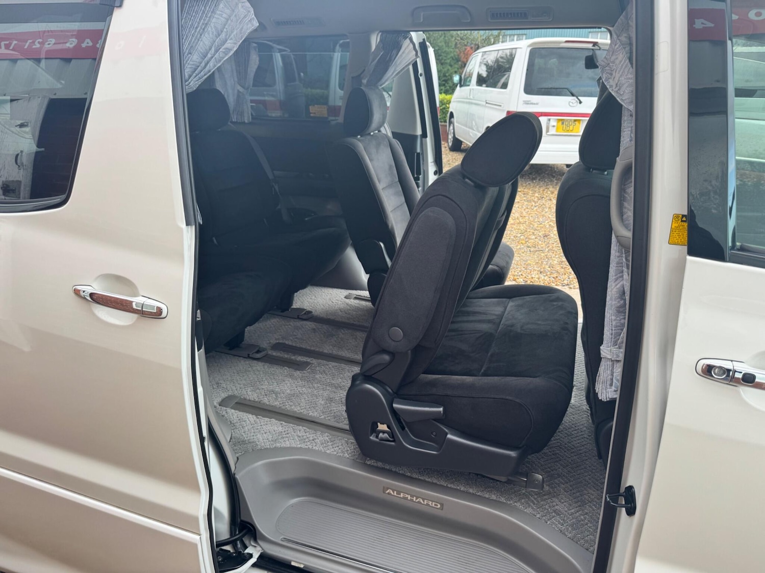 Used Toyota Alphard for sale - 77934131: Photo 22