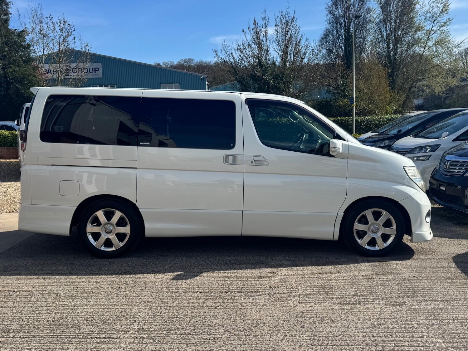 Used Nissan Elgrand for sale - 78170181: Photo 13