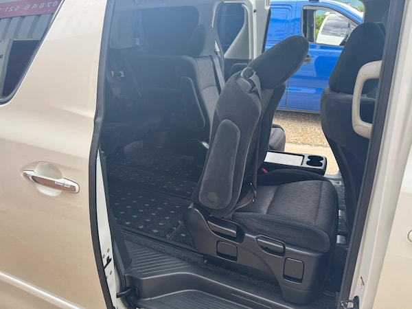 Used Toyota Alphard for sale - 75431068: Photo 25