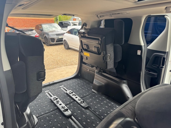 Used Toyota Alphard for sale - 75431068: Photo 41
