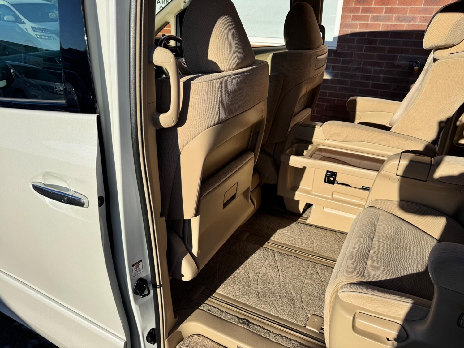 Used Toyota Alphard for sale - 77934129: Photo 19