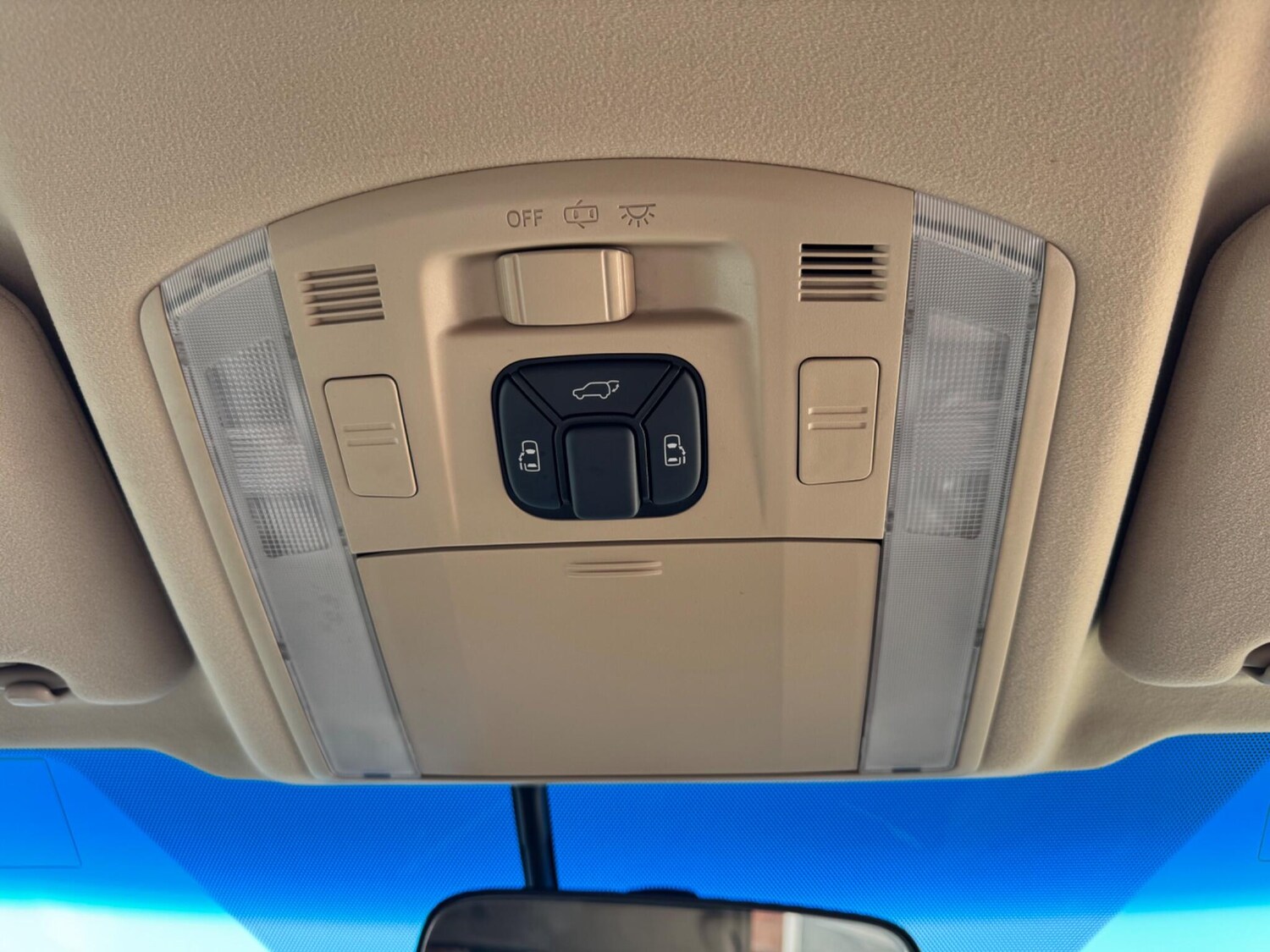 Used Toyota Alphard for sale - 77934129: Photo 27