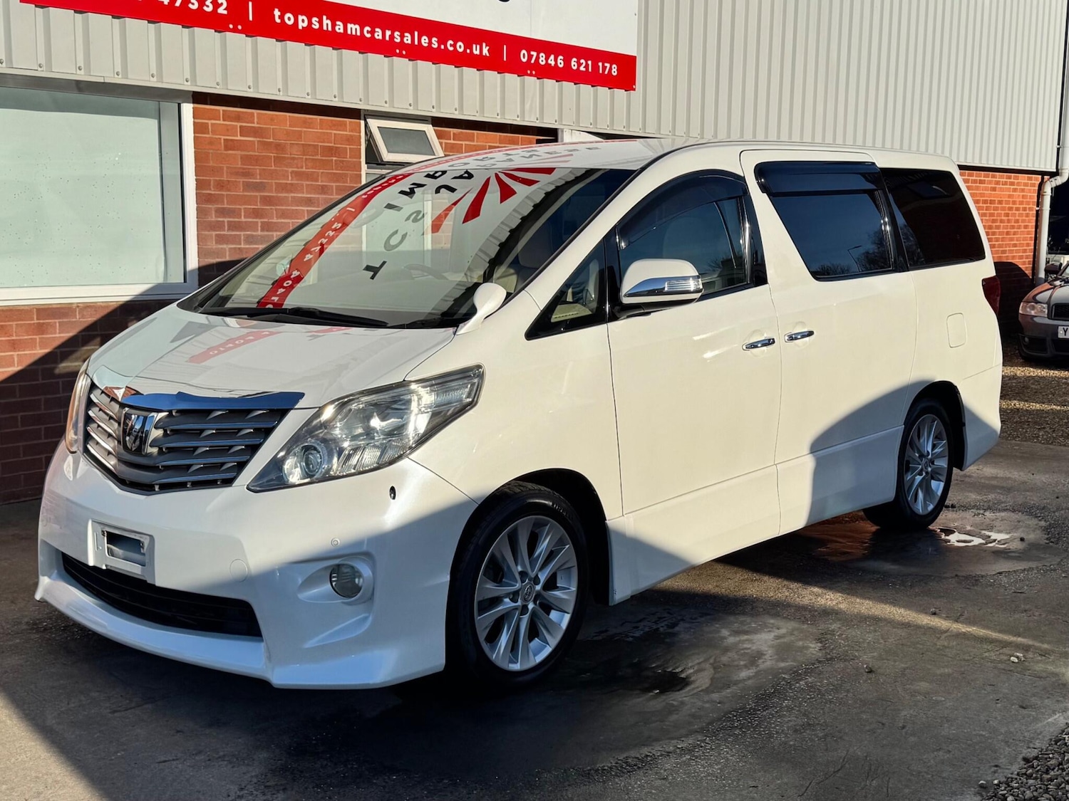 Used Toyota Alphard for sale - 77934129: Photo 3