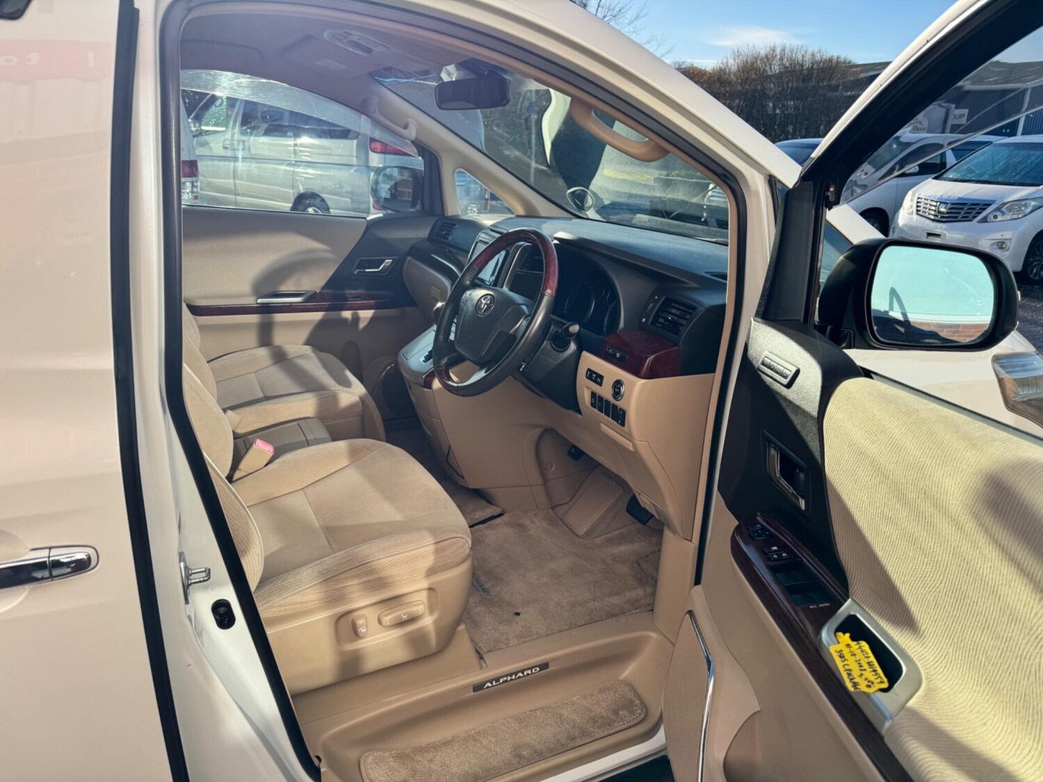 Used Toyota Alphard for sale - 77934129: Photo 41