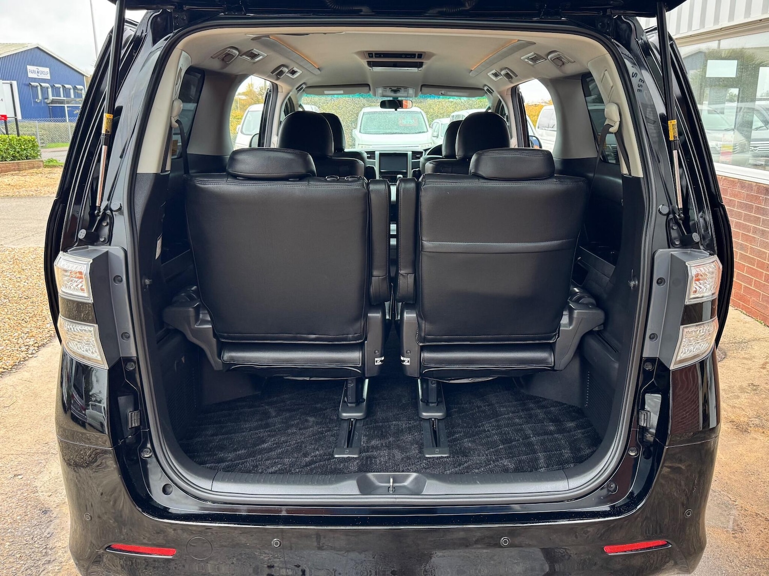 Used Volkswagen Touareg 2009 for sale - 76456634: Photo 34