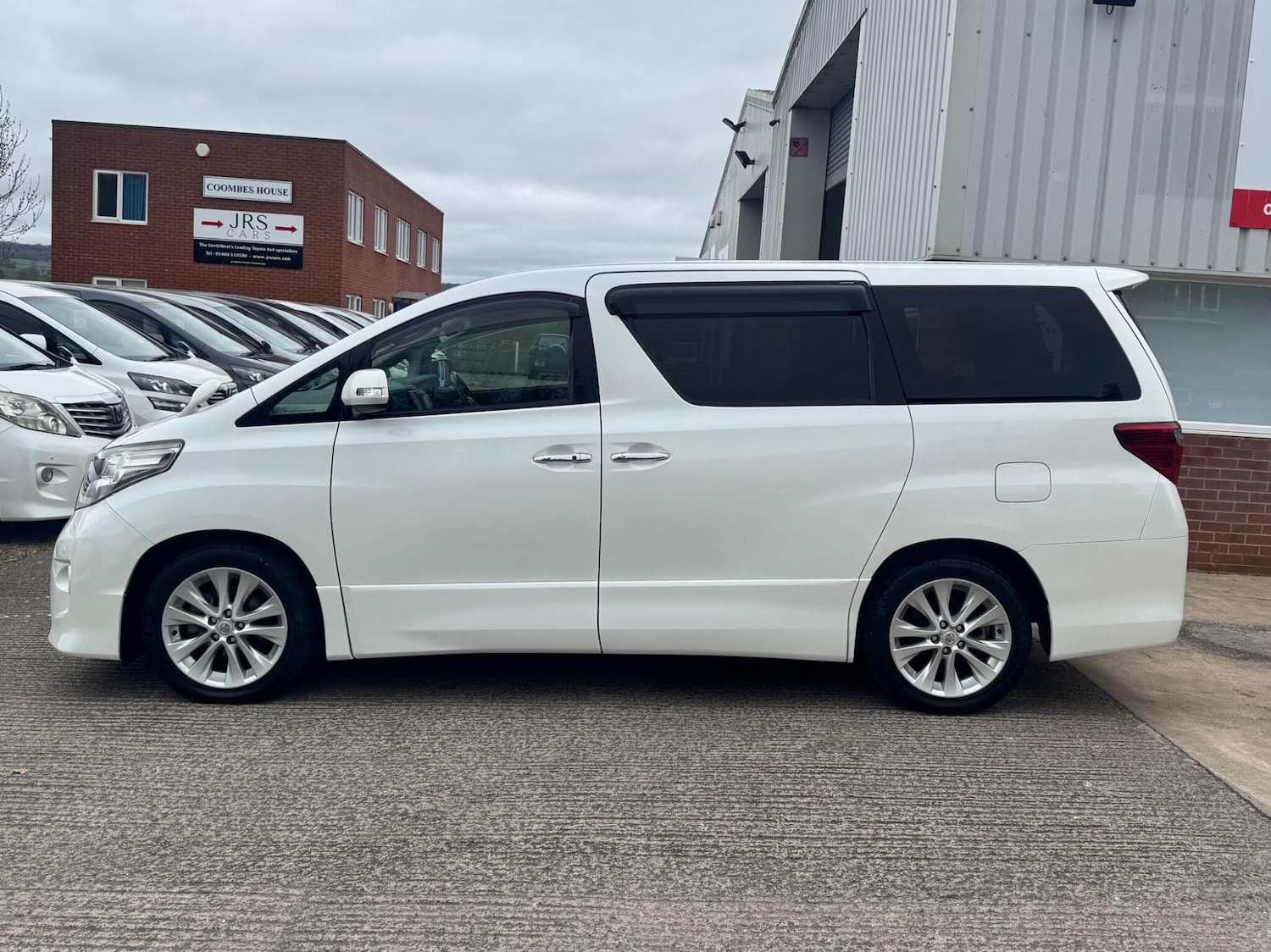 Used Toyota Alphard for sale - 78128218: Photo 31