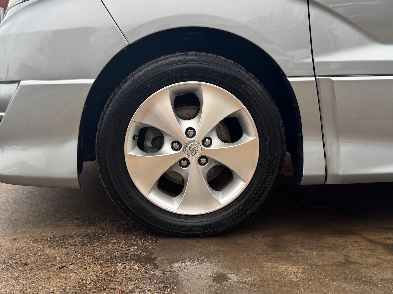 Used Toyota Alphard for sale - 76457395: Photo 30