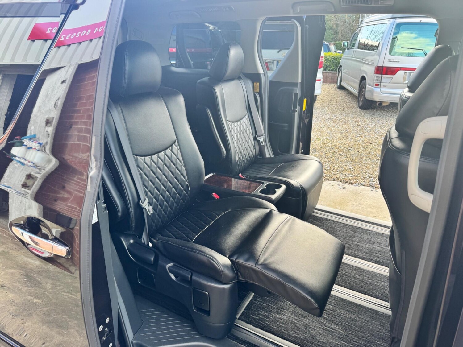 Used Toyota Vellfire for sale - 77934135: Photo 15