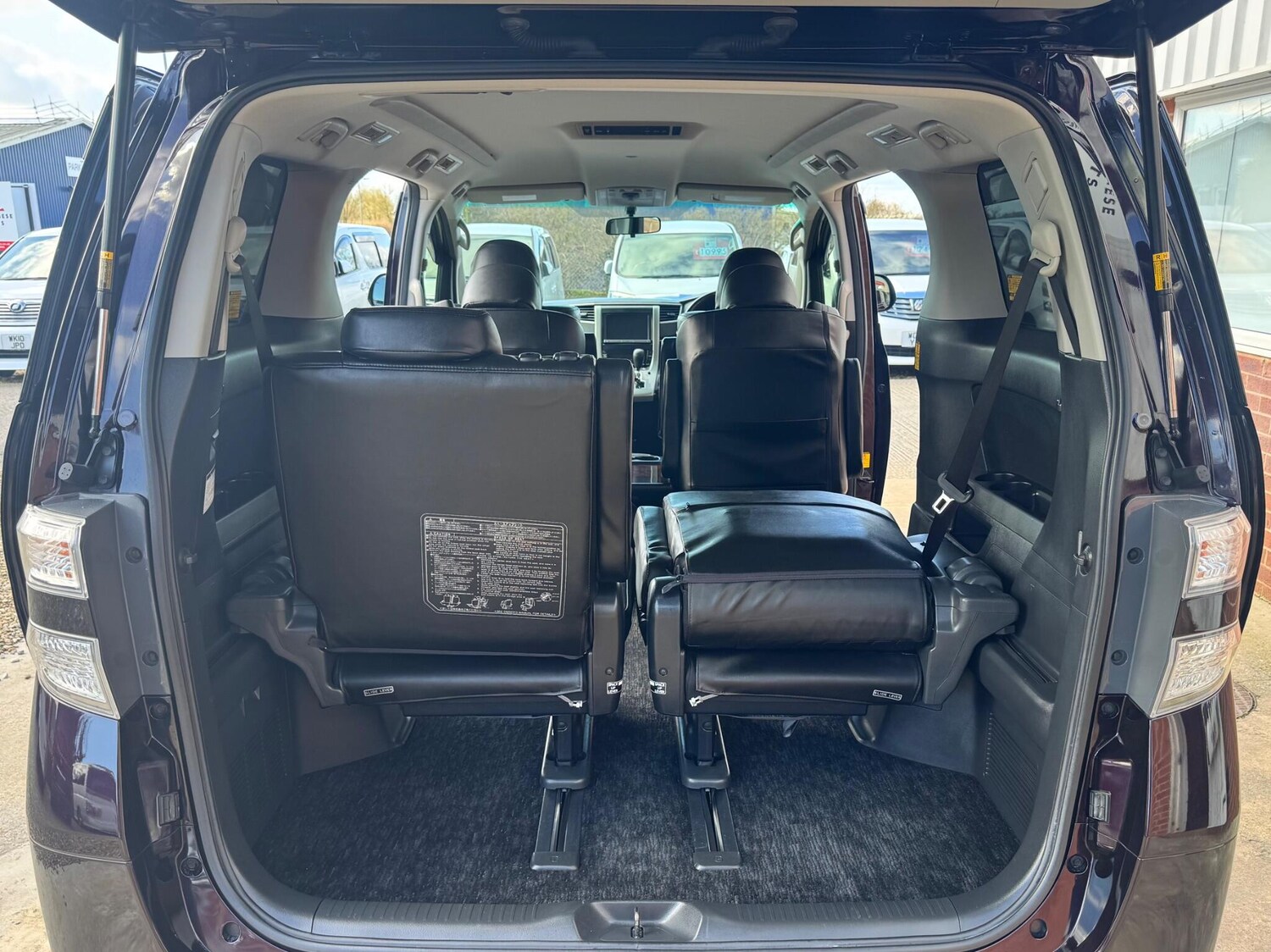 Used Toyota Vellfire for sale - 77934135: Photo 25