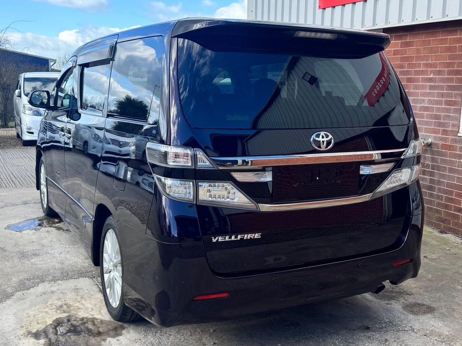 Used Toyota Vellfire for sale - 77934135: Photo 7
