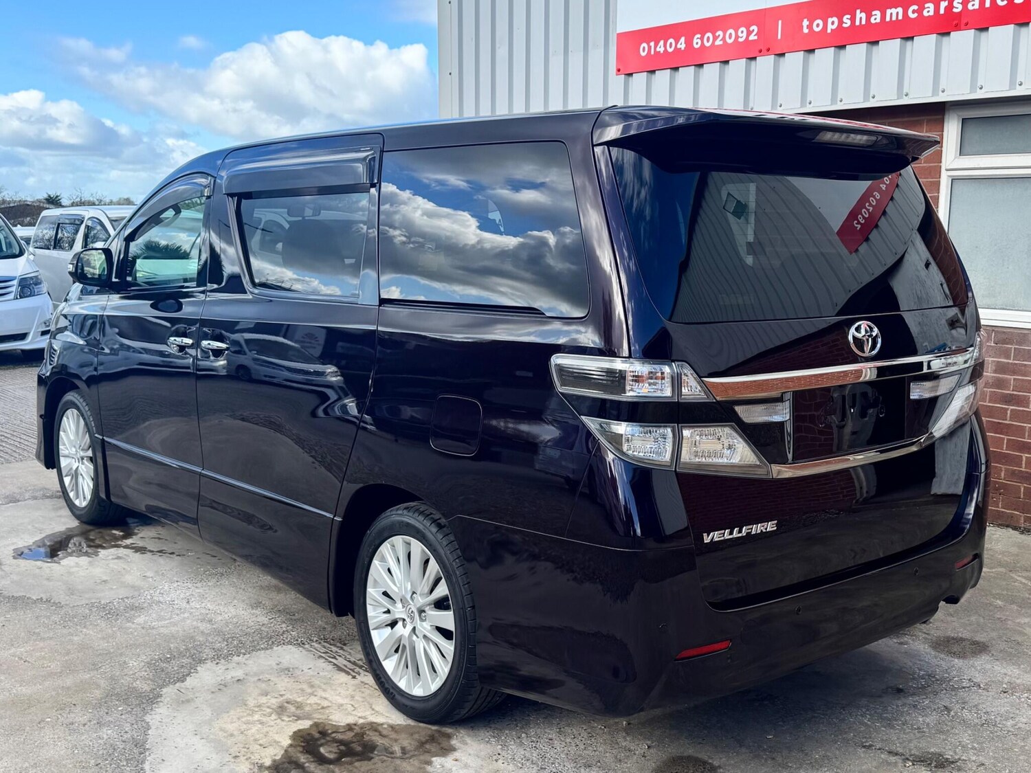 Used Toyota Vellfire for sale - 77934135: Photo 8