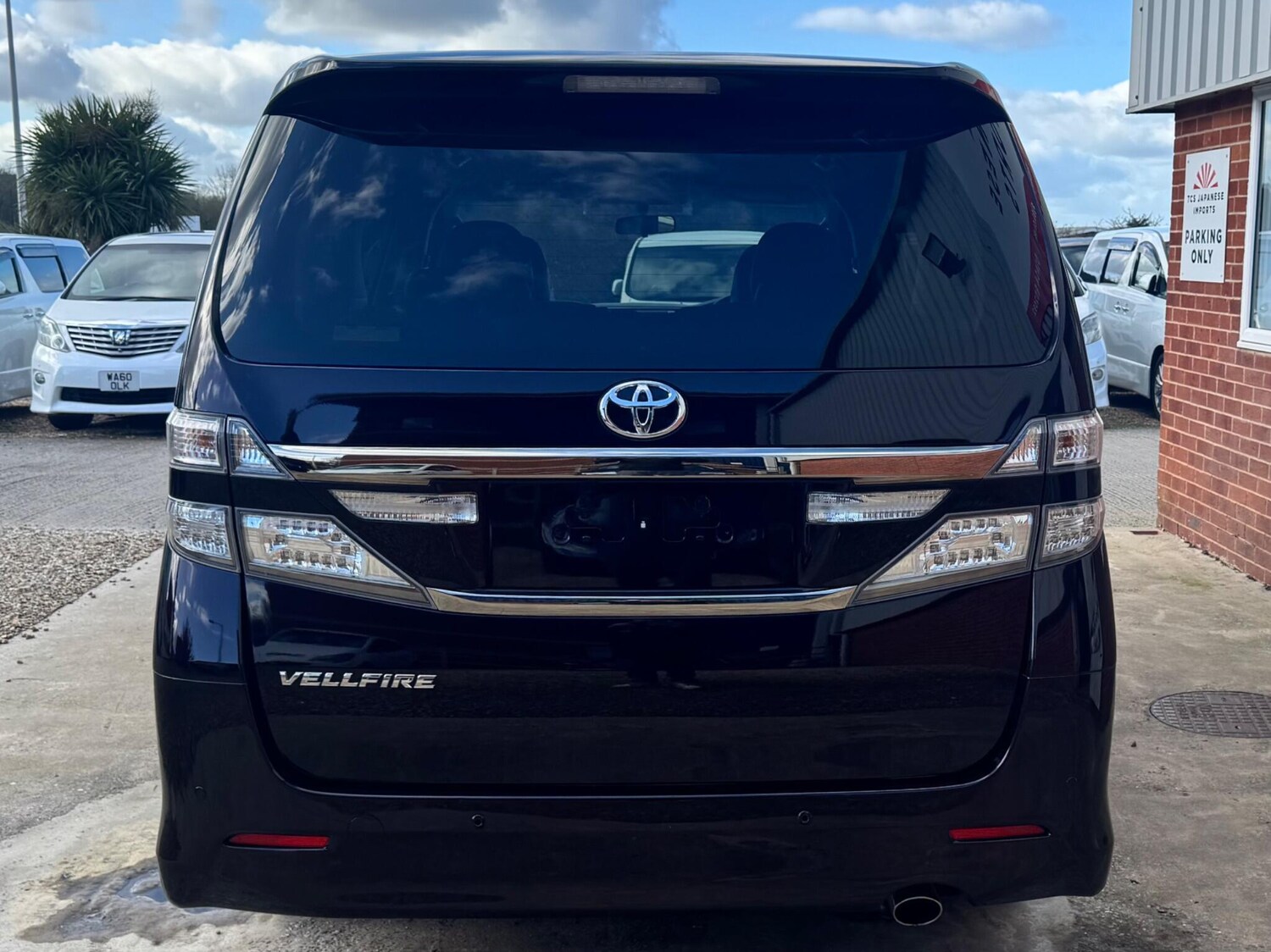 Used Toyota Vellfire for sale - 77934135: Photo 9