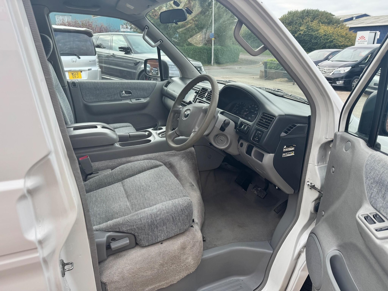Used Mazda Bongo for sale - 76458002: Photo 17