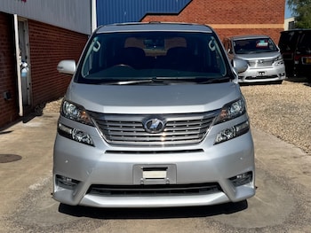 Used Toyota Vellfire 2009 for sale - 78673731: Photo