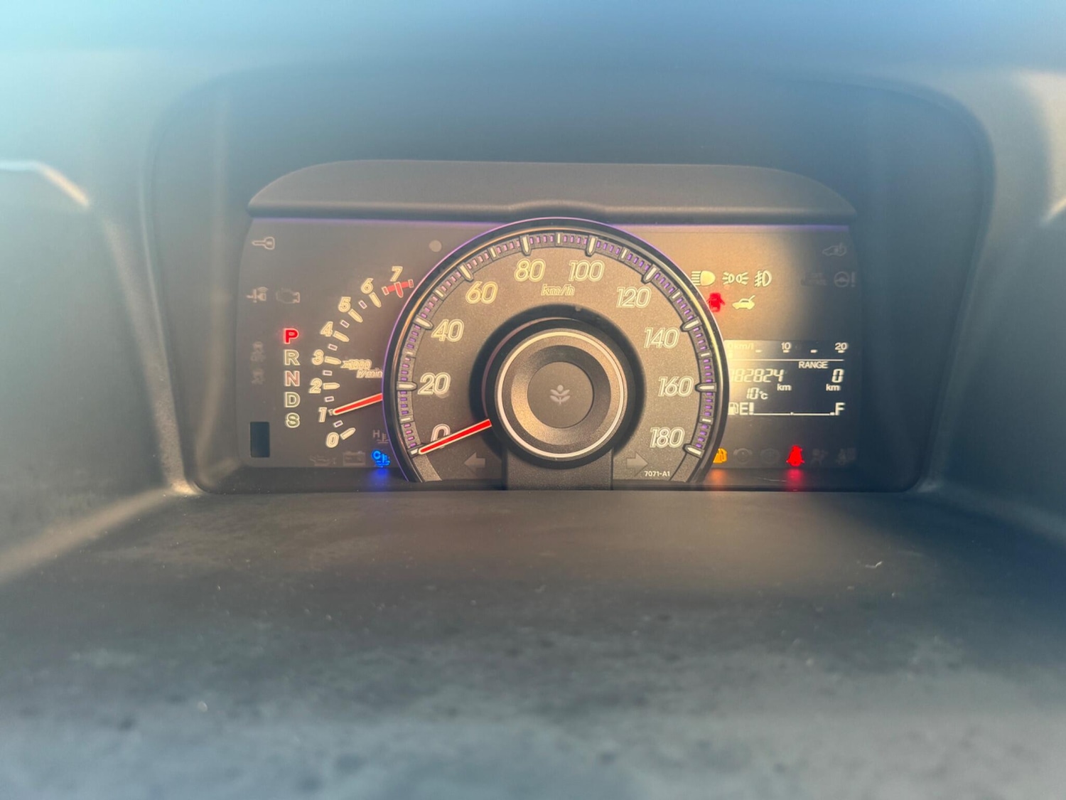 Used Honda Stepwagon for sale - 76715376: Photo 24