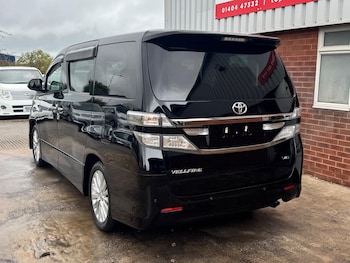 Used Toyota Vellfire 2012 for sale - 76457958: Photo