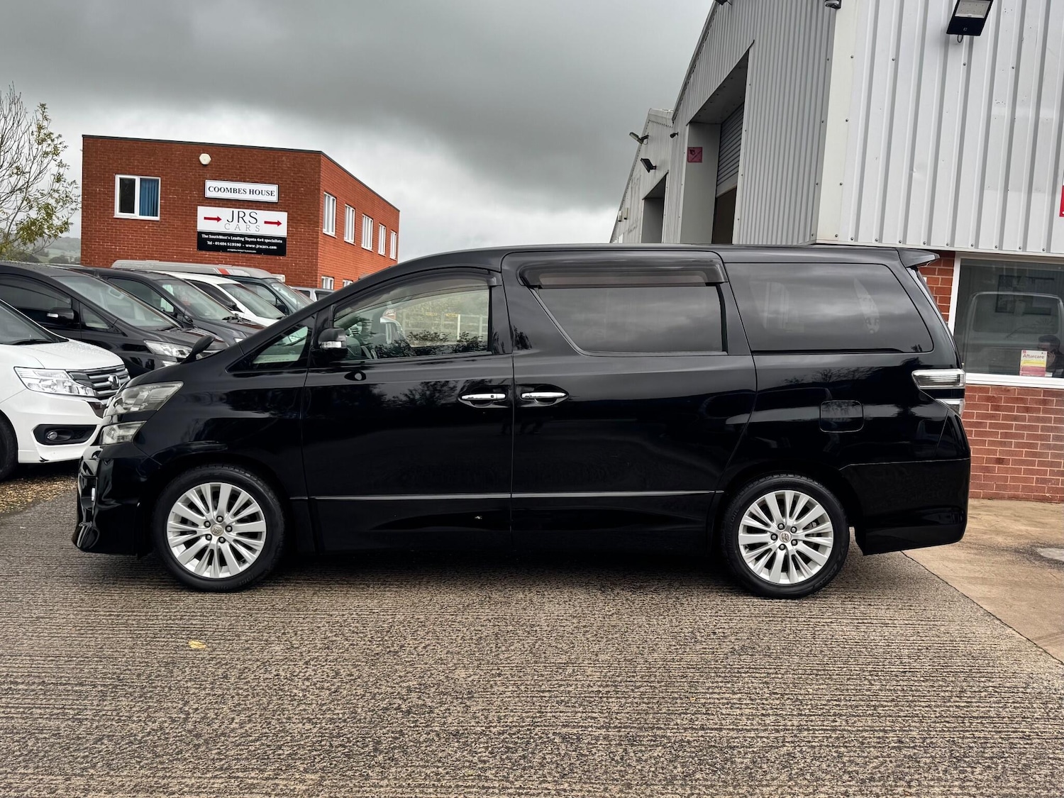 Used Toyota Vellfire for sale - 76457958: Photo 9