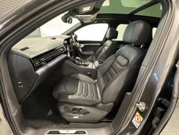 Used Volkswagen Touareg 2023 for sale - 74324648: Photo