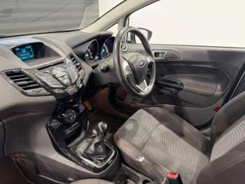 Used Ford Fiesta 2015 for sale - 74935715: Photo