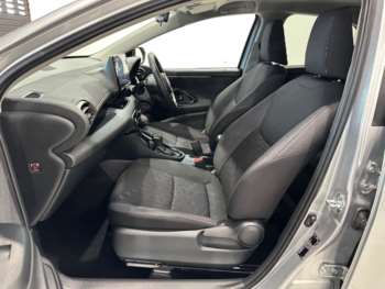 Used Toyota Yaris 2024 for sale - 75297562: Photo