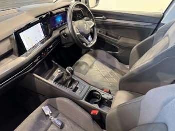 Used Volkswagen Golf 2021 for sale - 75225703: Photo