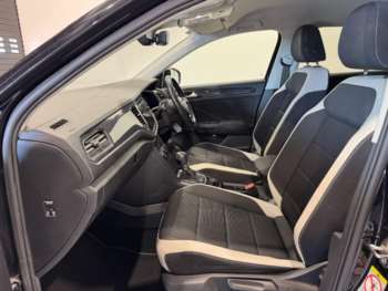 Used Volkswagen T-Roc 2018 for sale - 75226121: Photo