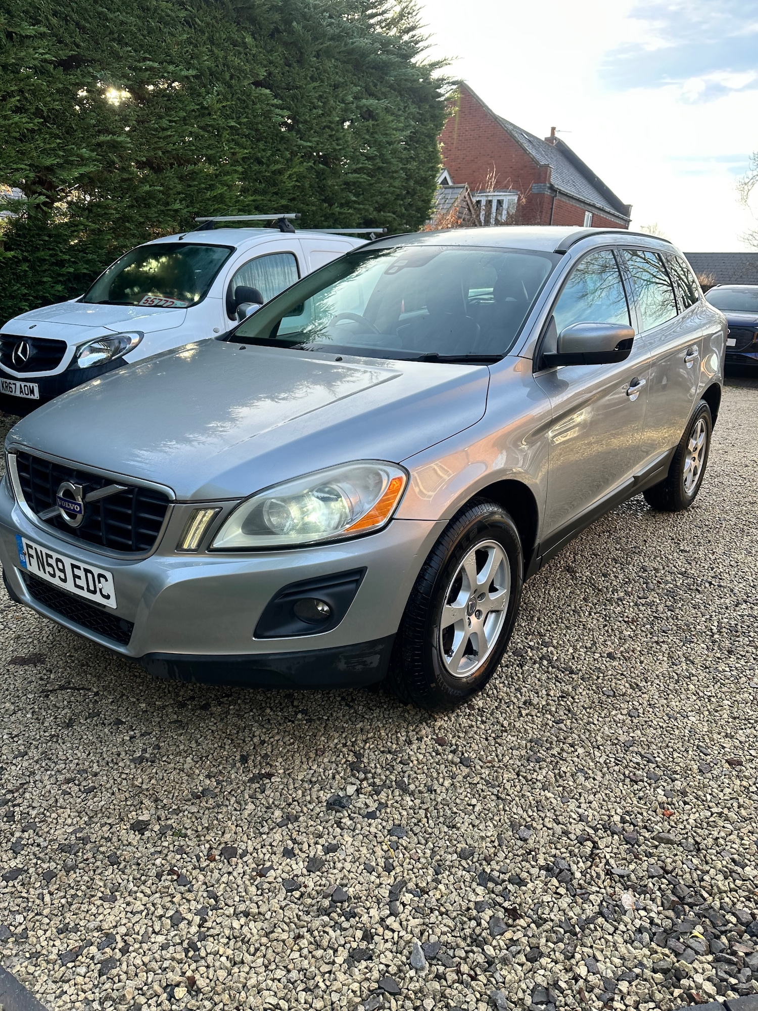 Used Volvo XC60 2009 for sale - 76908220: Photo 10
