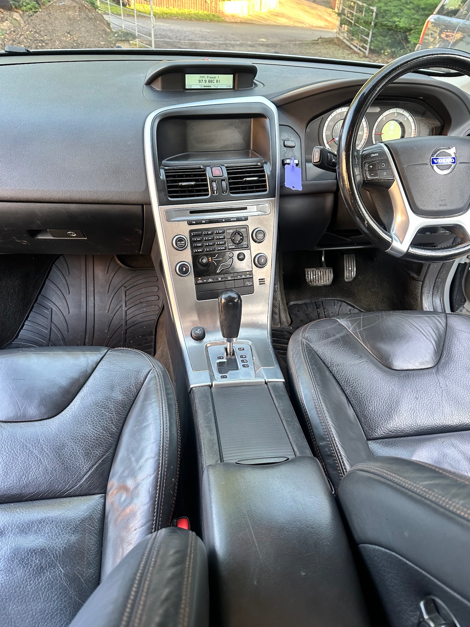 Used Volvo XC60 2009 for sale - 76908220: Photo 22