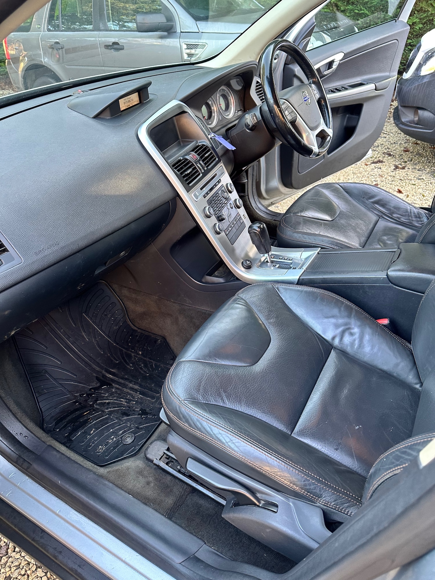 Used Volvo XC60 2009 for sale - 76908220: Photo 28