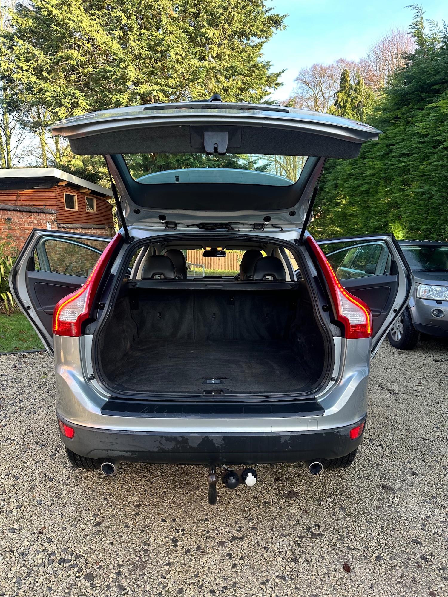 Used Volvo XC60 2009 for sale - 76908220: Photo 32