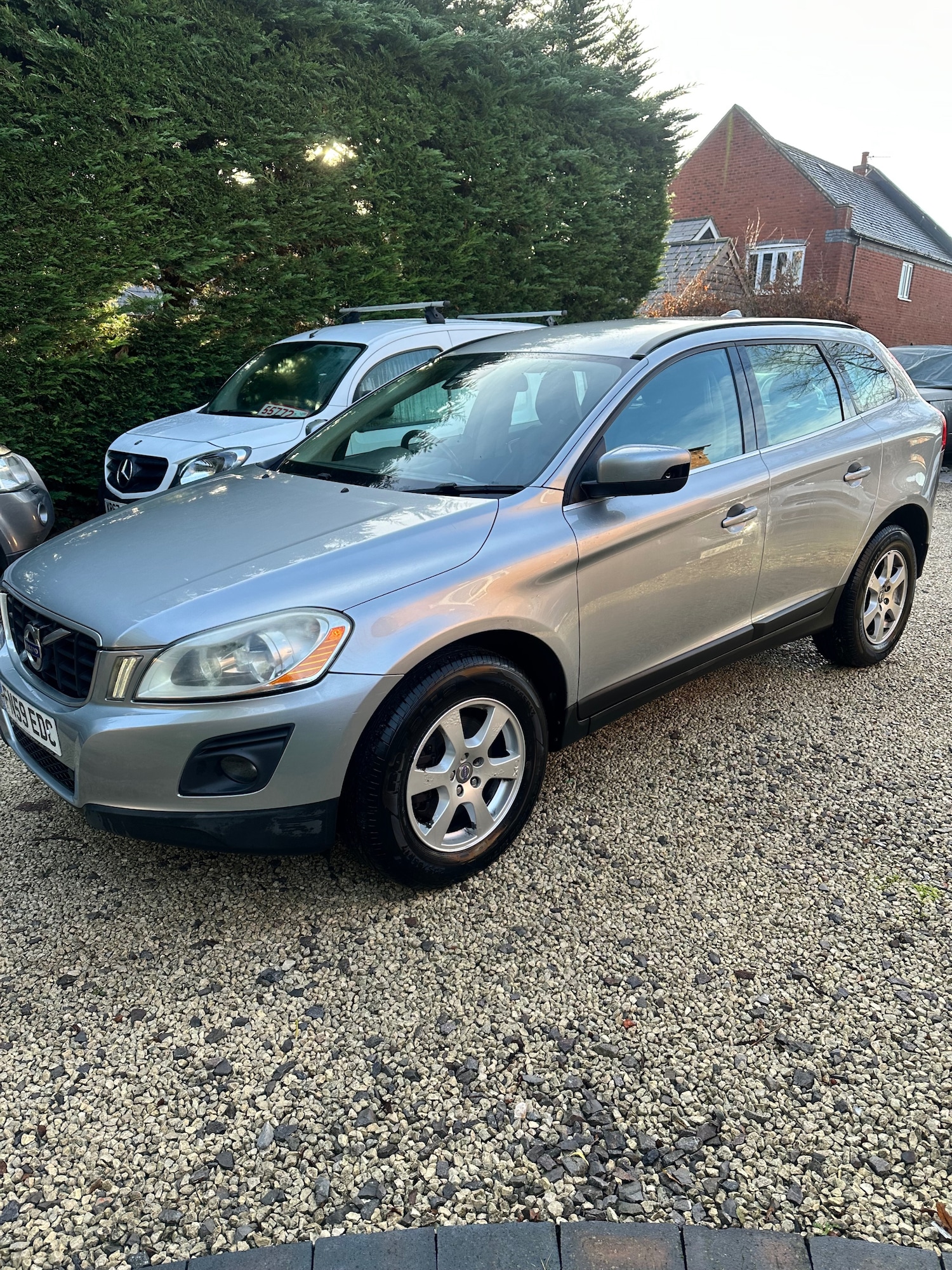 Used Volvo XC60 2009 for sale - 76908220: Photo 9