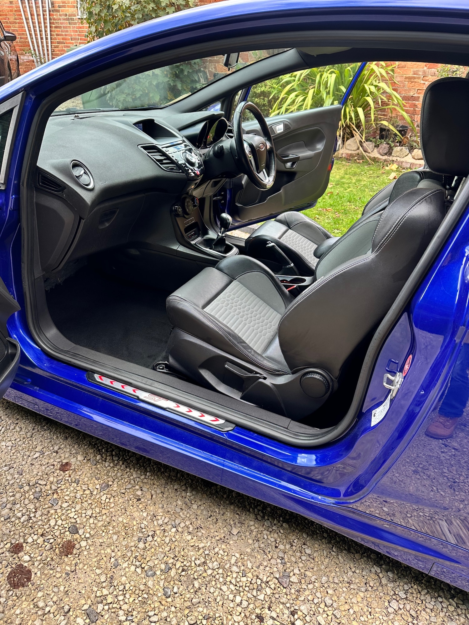 Used Ford Fiesta 2013 for sale - 76350669: Photo 25