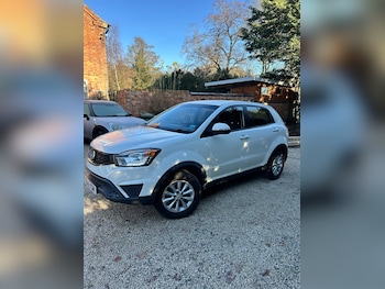 Used Ssangyong Korando 2015 for sale - 76640982: Photo