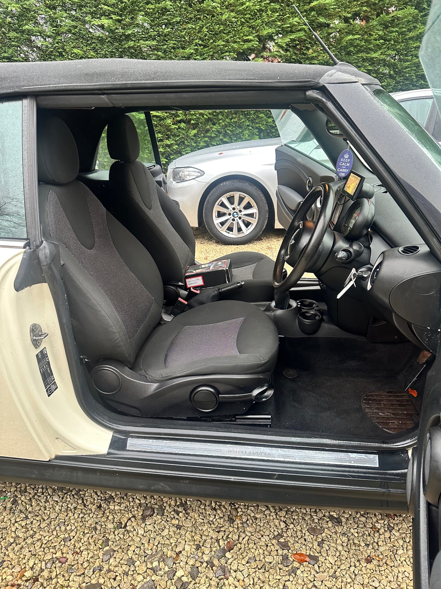 Used MINI Convertible 2012 for sale - 76545722: Photo 15