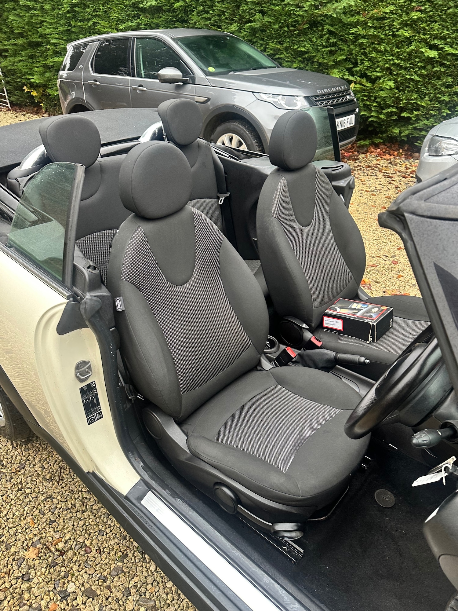 Used MINI Convertible 2012 for sale - 76545722: Photo 26